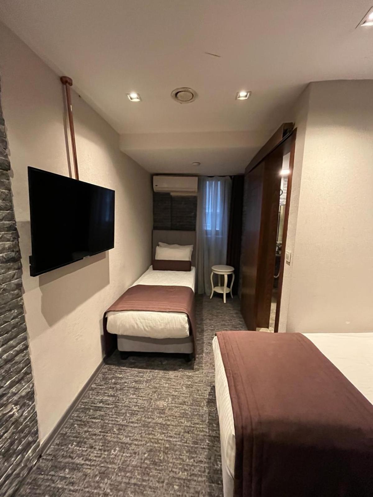 Hotel Weingart Port Seaside