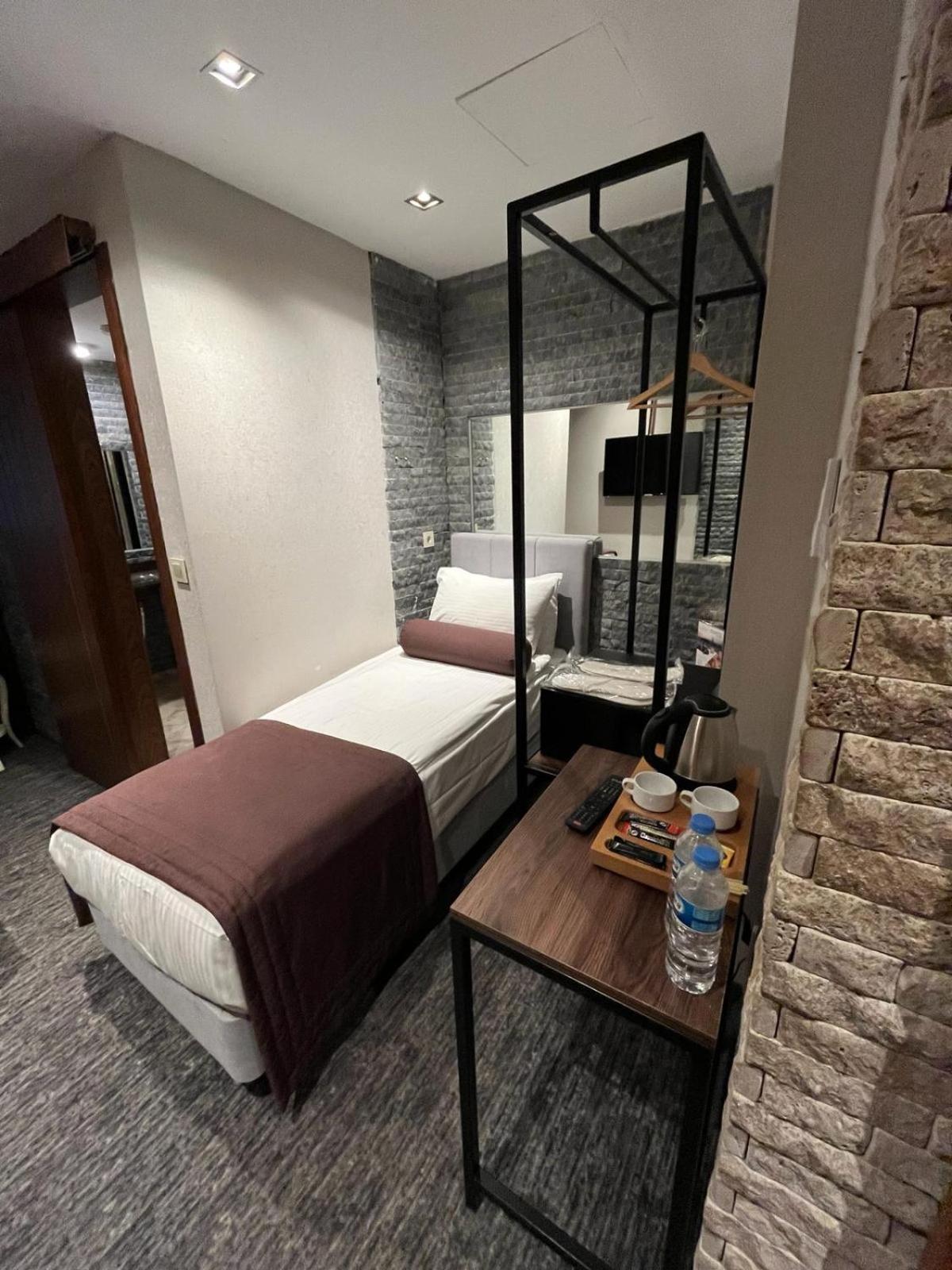 Hotel Weingart Port Seaside